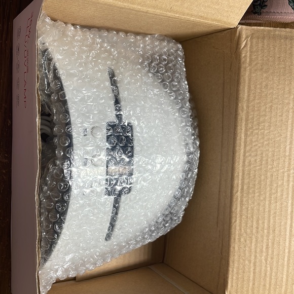 Led / UV Lamp (Gel Nails) - Picture 3 of 6